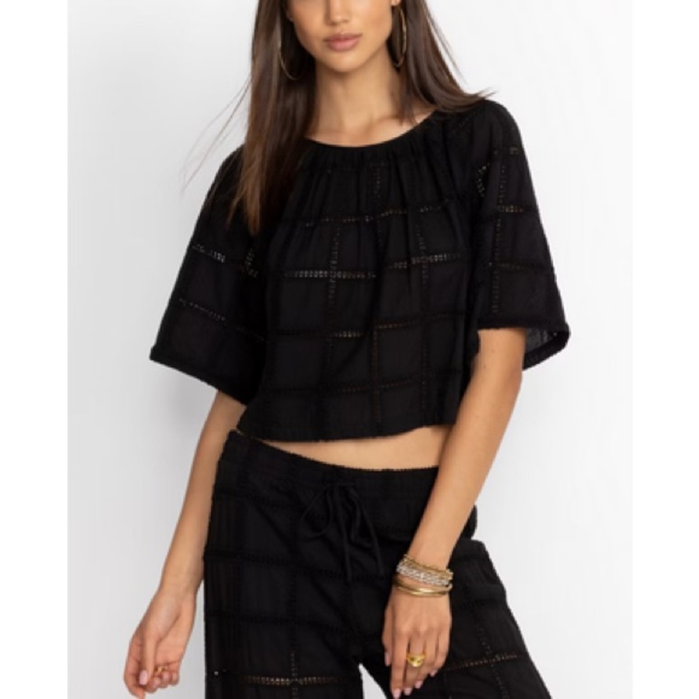 JOHNNY WAS SANTI CROPPED BLOUSE IN BLACK COTTON W/CROCHET TRIM ALLOVER SIZE S